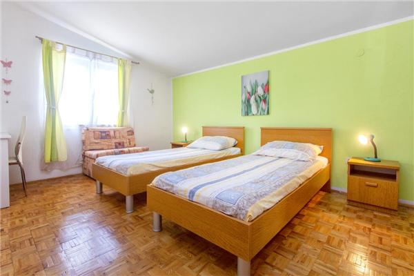 Apartment A2, for 4 persons