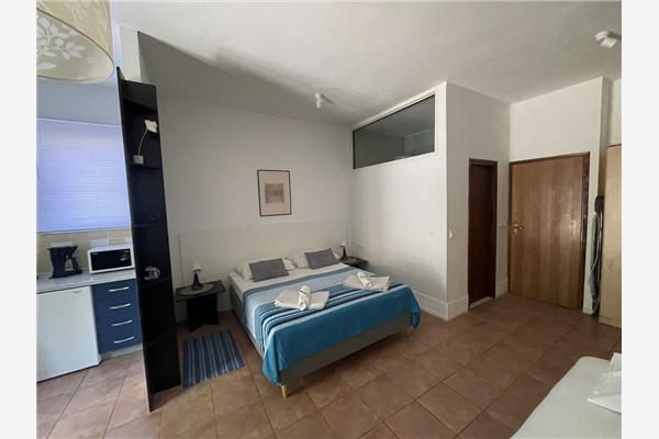 Apartment A1, for 3 persons