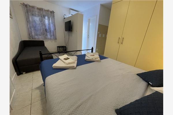 Apartment A2, for 3 persons