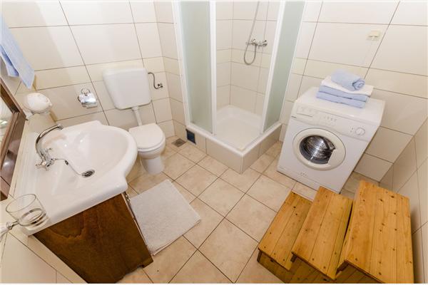 Apartment A4, for 3 persons