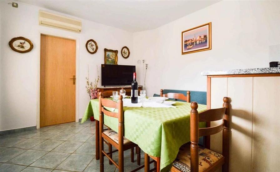Apartment A1, for 2 persons