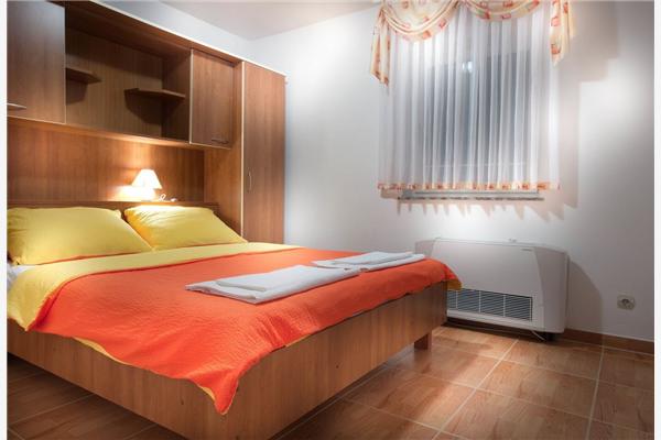 Apartment A1, for 6 persons