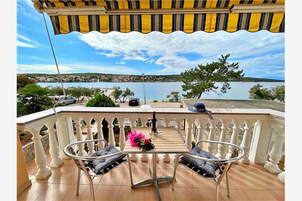 Apartment A1, for 3 persons