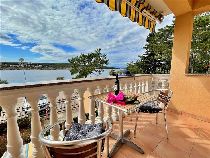 Apartment A1, for 3 persons