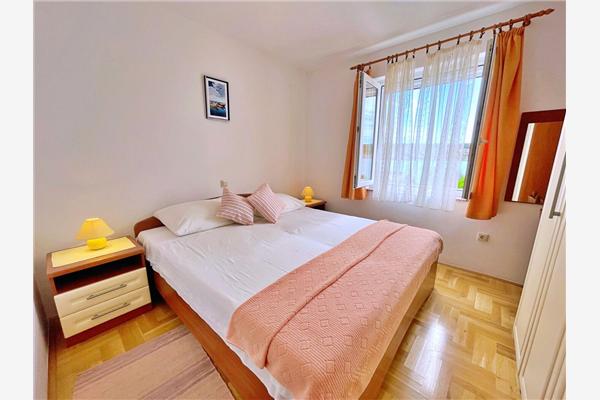Apartment A1, for 3 persons