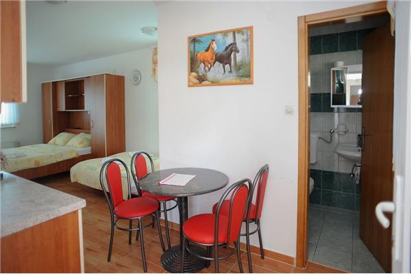 Apartment A4, for 4 persons