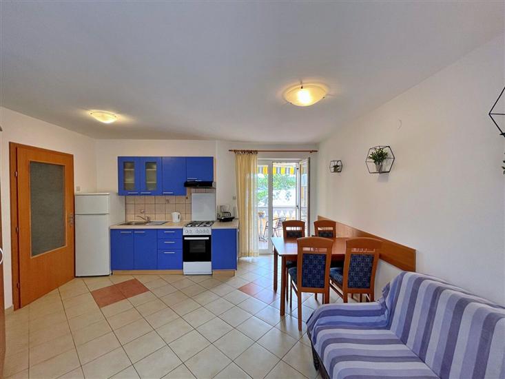 Apartment A2, for 3 persons