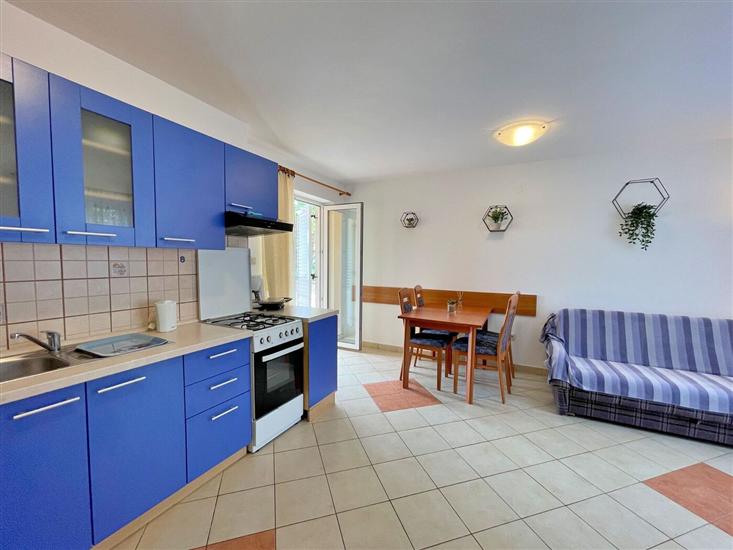 Apartment A2, for 3 persons