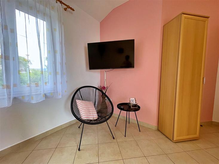 Apartment A4, for 3 persons
