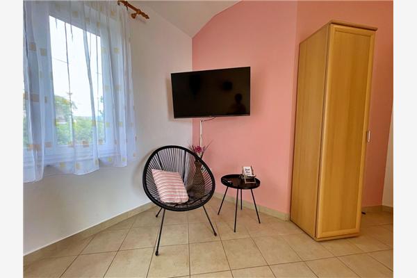 Apartment A4, for 3 persons
