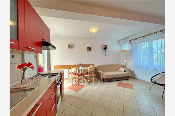 Apartment A4, for 3 persons