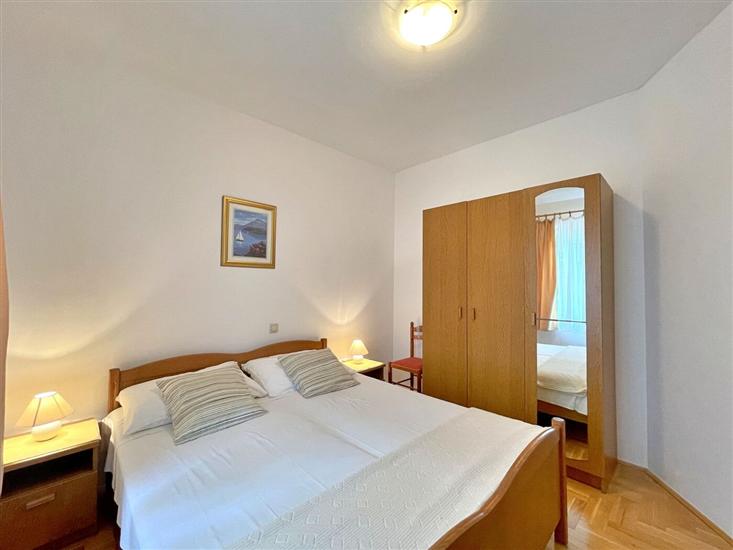 Apartment A4, for 3 persons