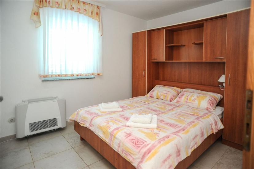 Apartment A5, for 6 persons