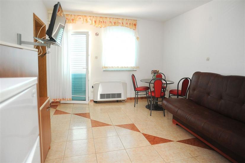 Apartment A6, for 4 persons
