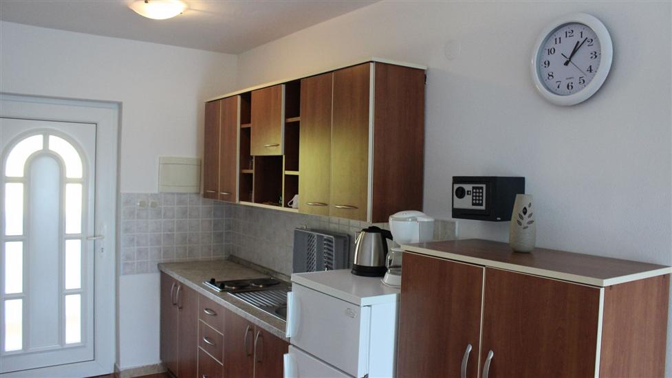 Apartment A6, for 4 persons