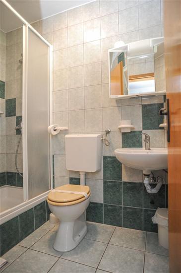 Apartment A6, for 4 persons