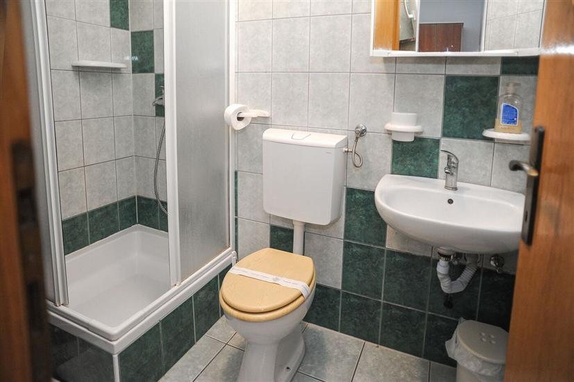 Apartment A6, for 4 persons