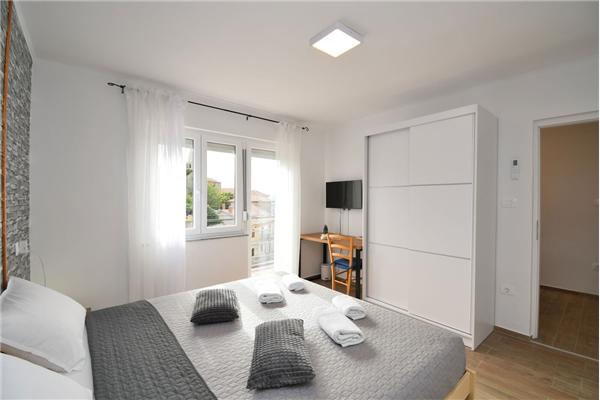 Apartment A1, for 5 persons