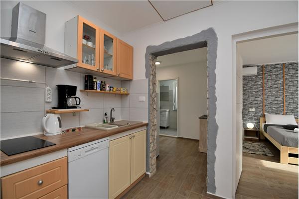 Apartment A1, for 5 persons