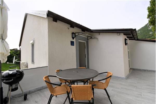 Apartment A1, for 5 persons