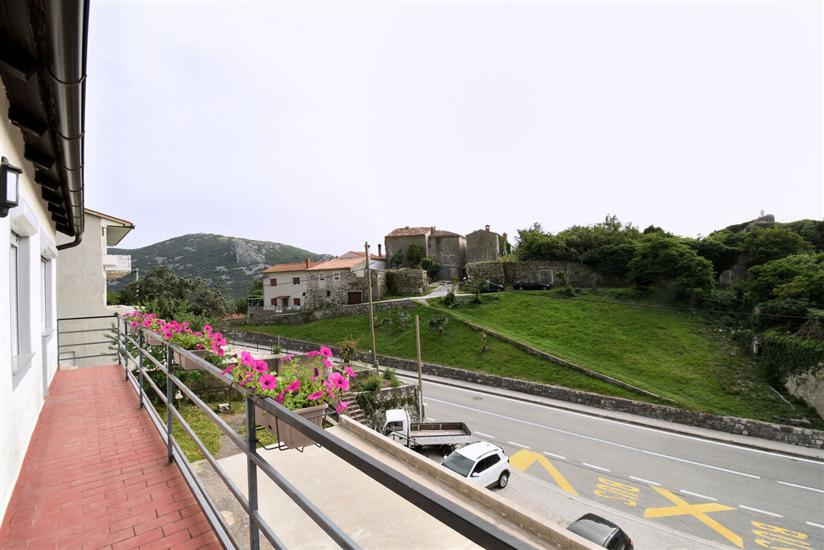 Apartment A1, for 5 persons