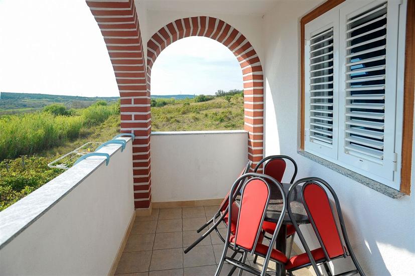 Apartment A8, for 4 persons