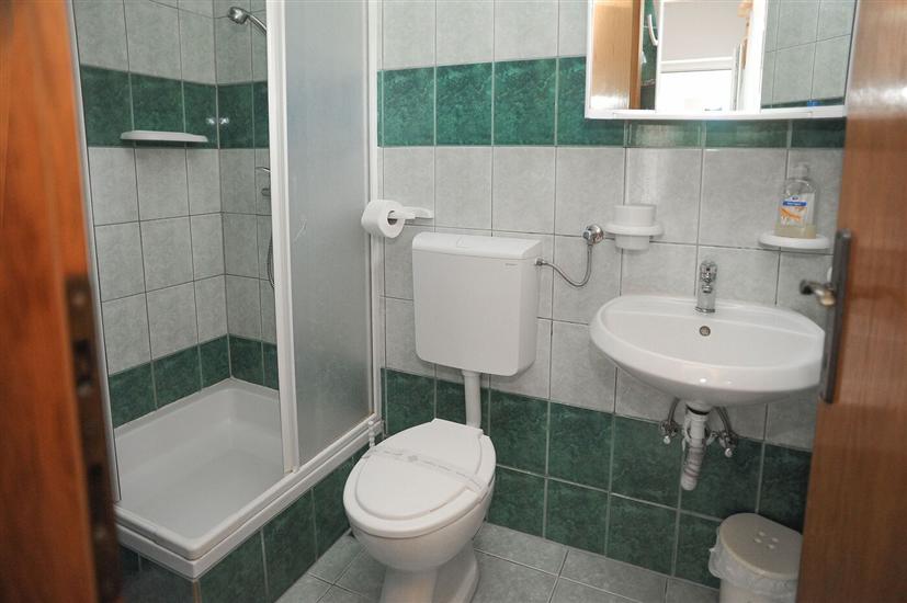 Apartment A8, for 4 persons