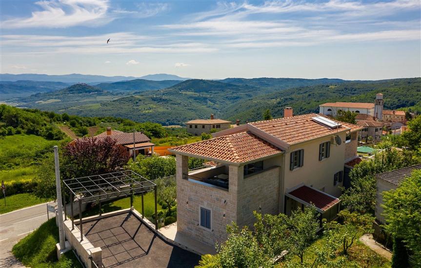 Villa Casa Katharina s bazenom i panoramskim pogledom