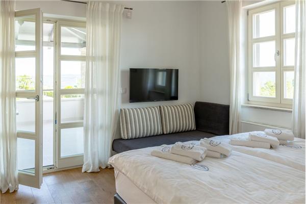 House K1, for 8 persons