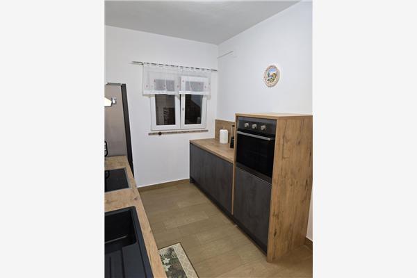 Apartment A1, for 5 persons