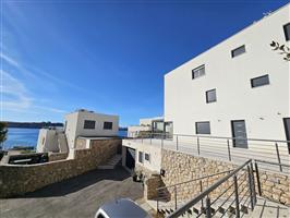 Apartment - Omisalj - island Krk