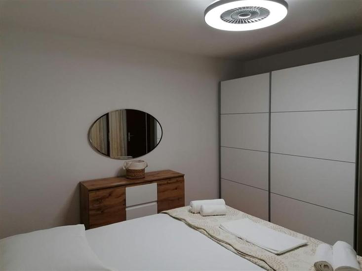 Apartman A1, na 5 osebe