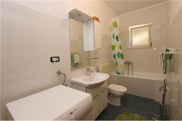 Apartman A1, na 5 osebe