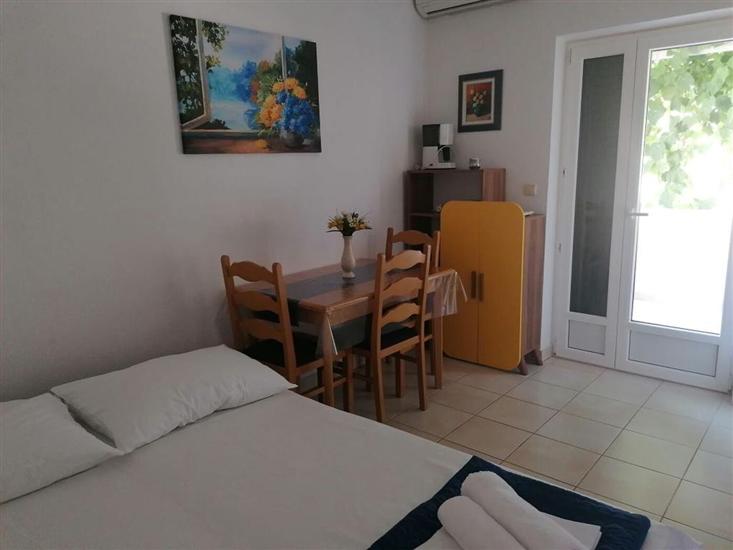 Apartman A2, na 3 osebe