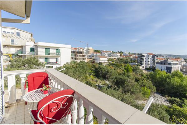 Room S3, for 2 persons