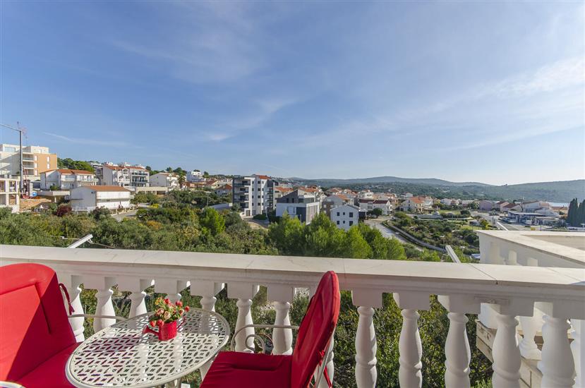 Room S3, for 2 persons