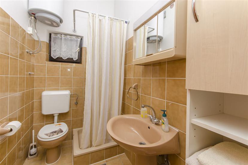 Room S3, for 2 persons