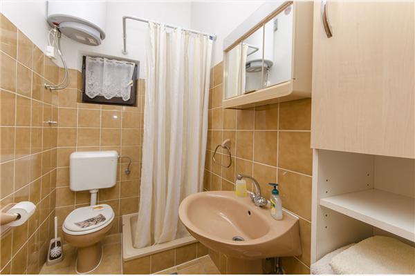 Room S3, for 2 persons