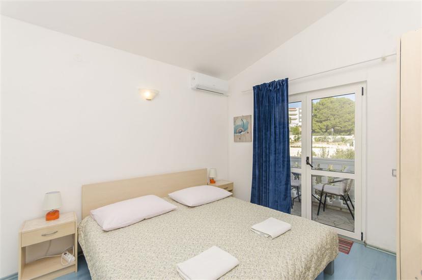 Room S4, for 2 persons