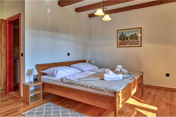 House K1, for 10 persons