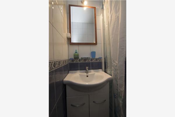 Apartment A7, for 2 persons