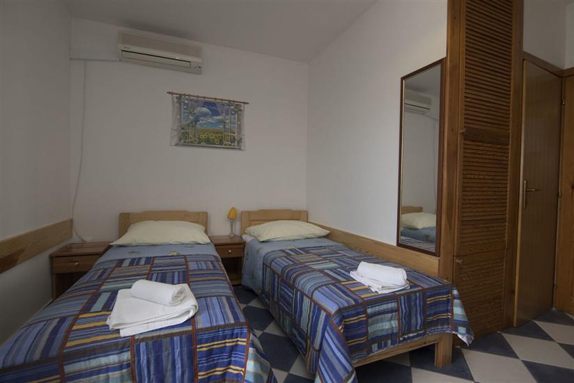 Apartment A8, for 2 persons