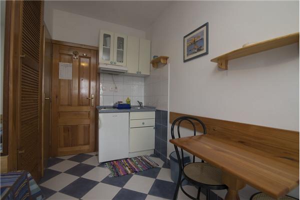 Apartment A8, for 2 persons