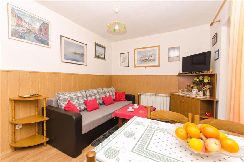 Apartment A1, for 6 persons