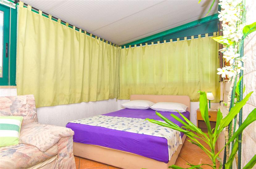 Apartment A1, for 6 persons