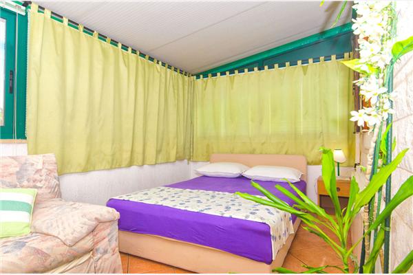 Apartment A1, for 6 persons