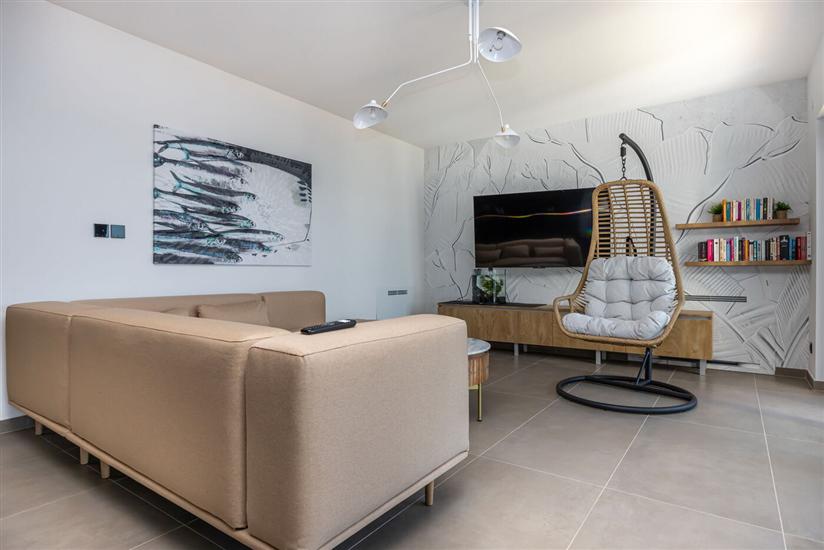 House K1, for 8 persons