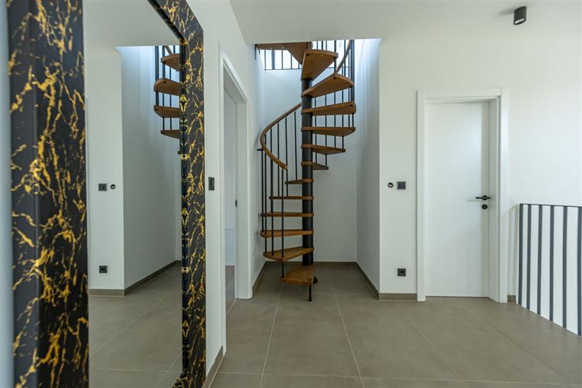 House K1, for 8 persons