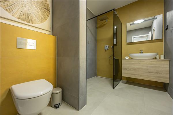 House K1, for 8 persons