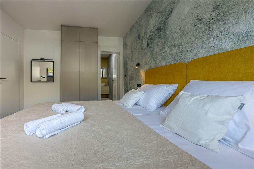 House K1, for 8 persons